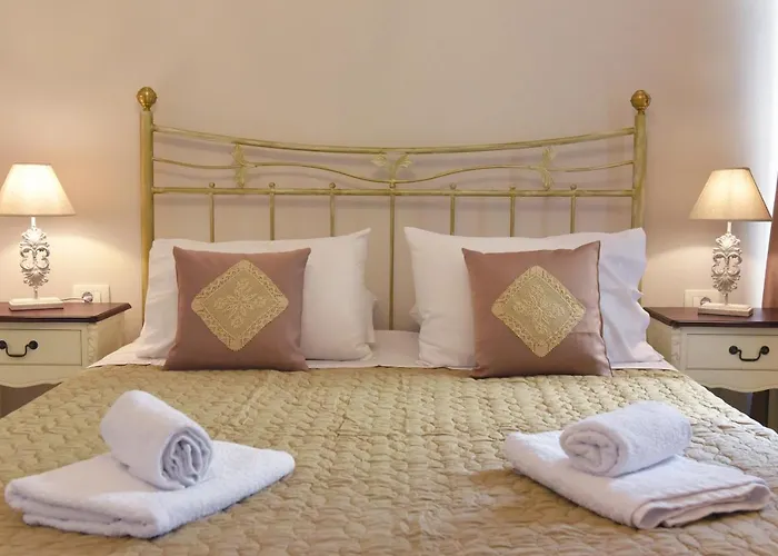 Oisyra Penzion Ermupoli