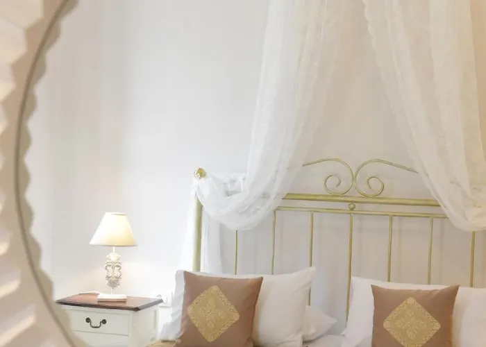 Konukevi Oisyra Ermoupoli